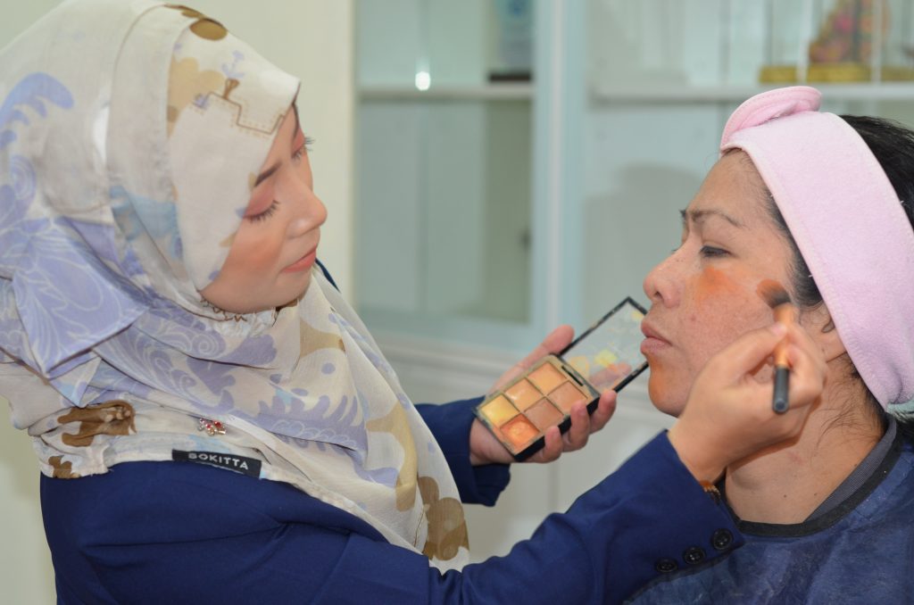 demo-solekan-makeup-bengkel